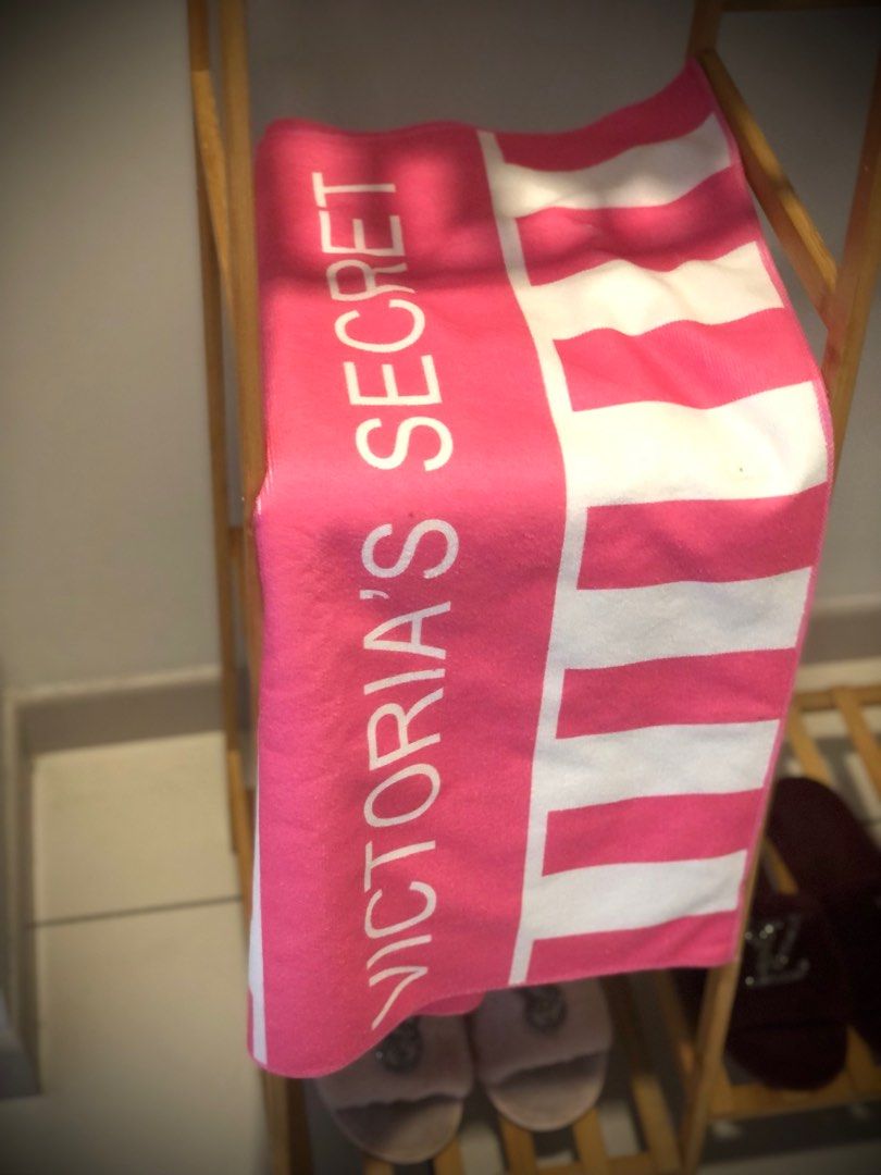 Victoria secret cheap pink beach towel