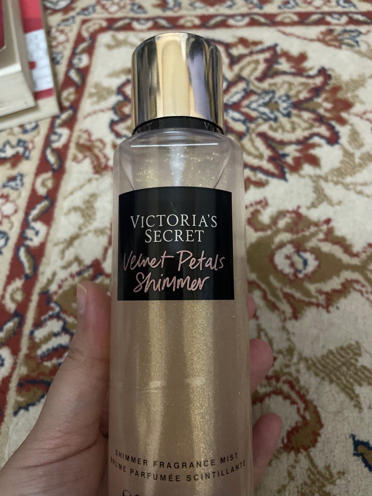Victoria s Secret velvet petals shimmer Beauty Personal Care