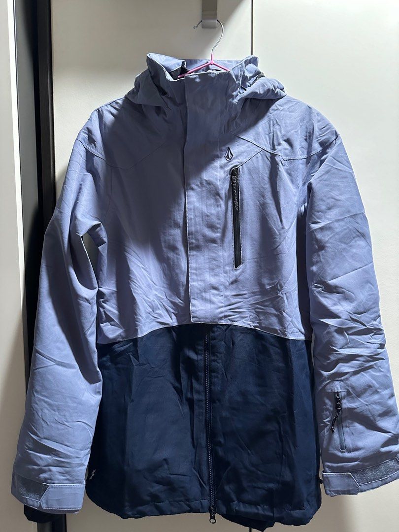 Volcom women's snowboard jacket top