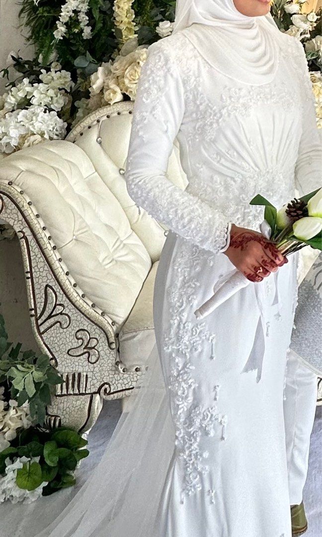 Inderaloka wedding dress top