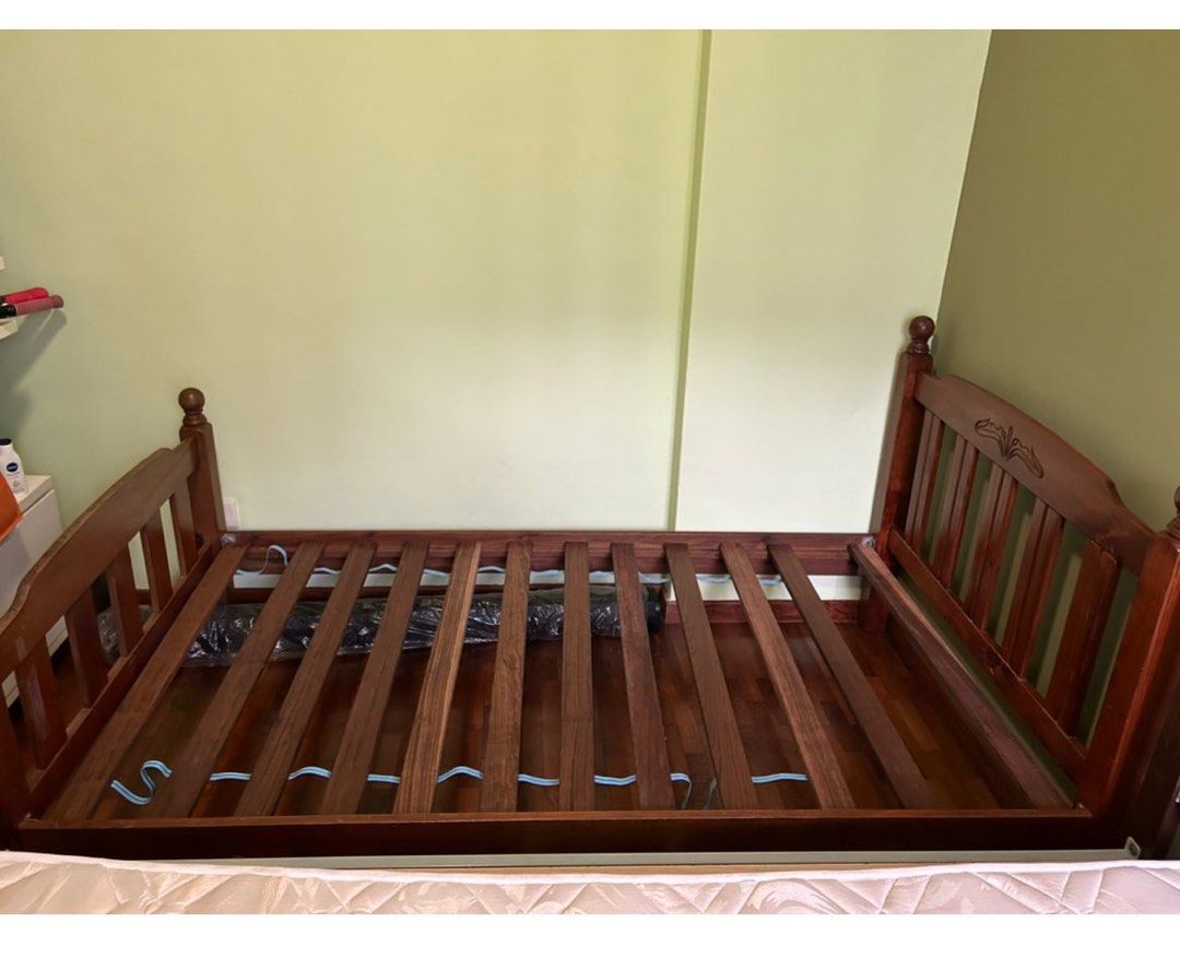 Wooden Bed Frame and mattress Picket and Rail, Furniture & Home