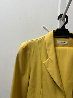 (Category: ) located in . Submitted by wardrobemeletop (Listing ID 1274044901, Image 1). Description: .