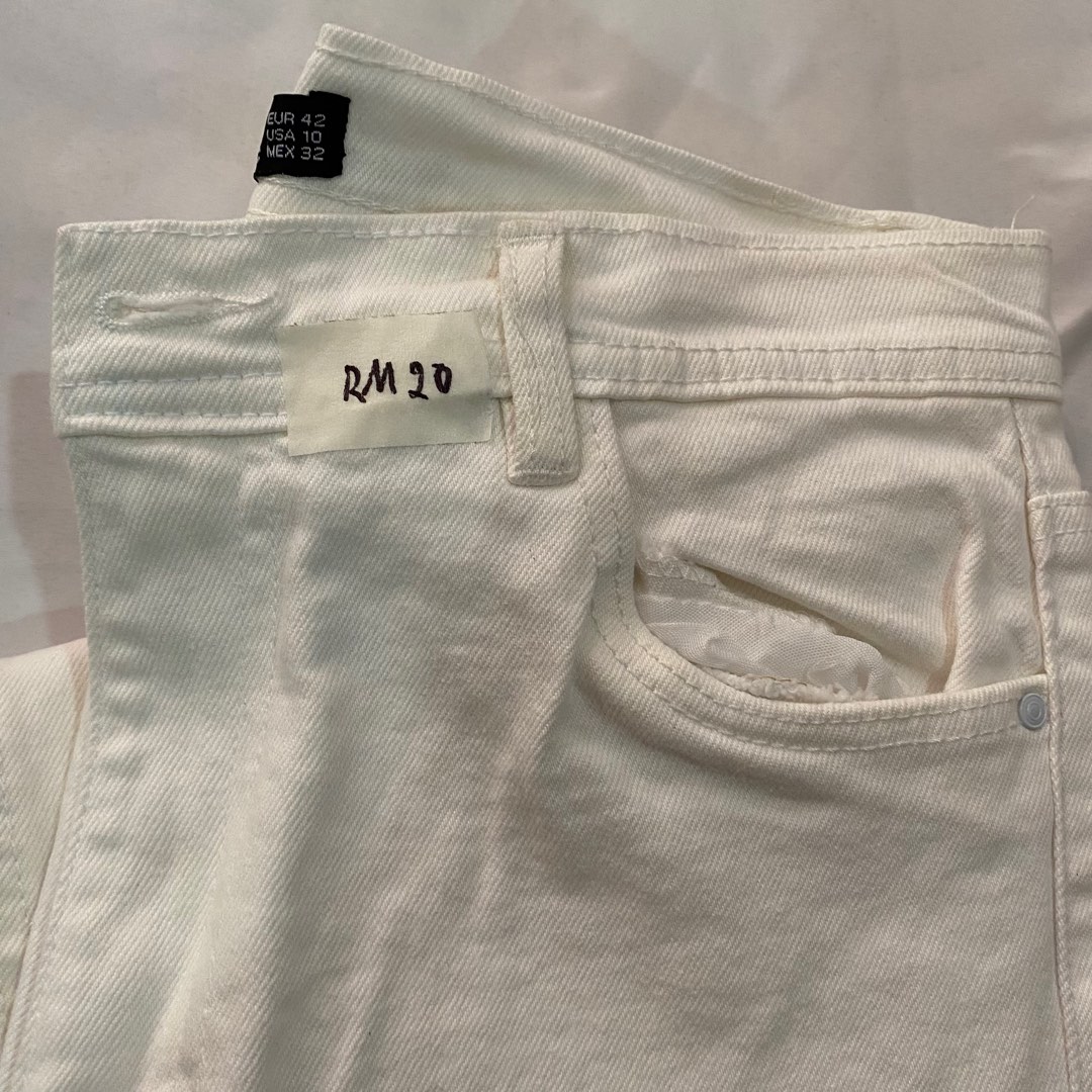 ZARA Highwaist Trousers Off-white, Women's Fashion, Bottoms, Other Bottoms  on Carousell