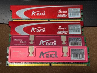4條 A Data DDR 2 Ram454613713667368960