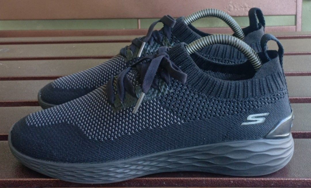 7uk Rm68 Skechers GoStrike Sockline Triple Black Luxury