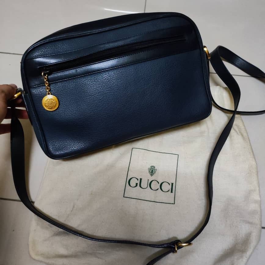 Gucci vintage clearance leather shoulder bag