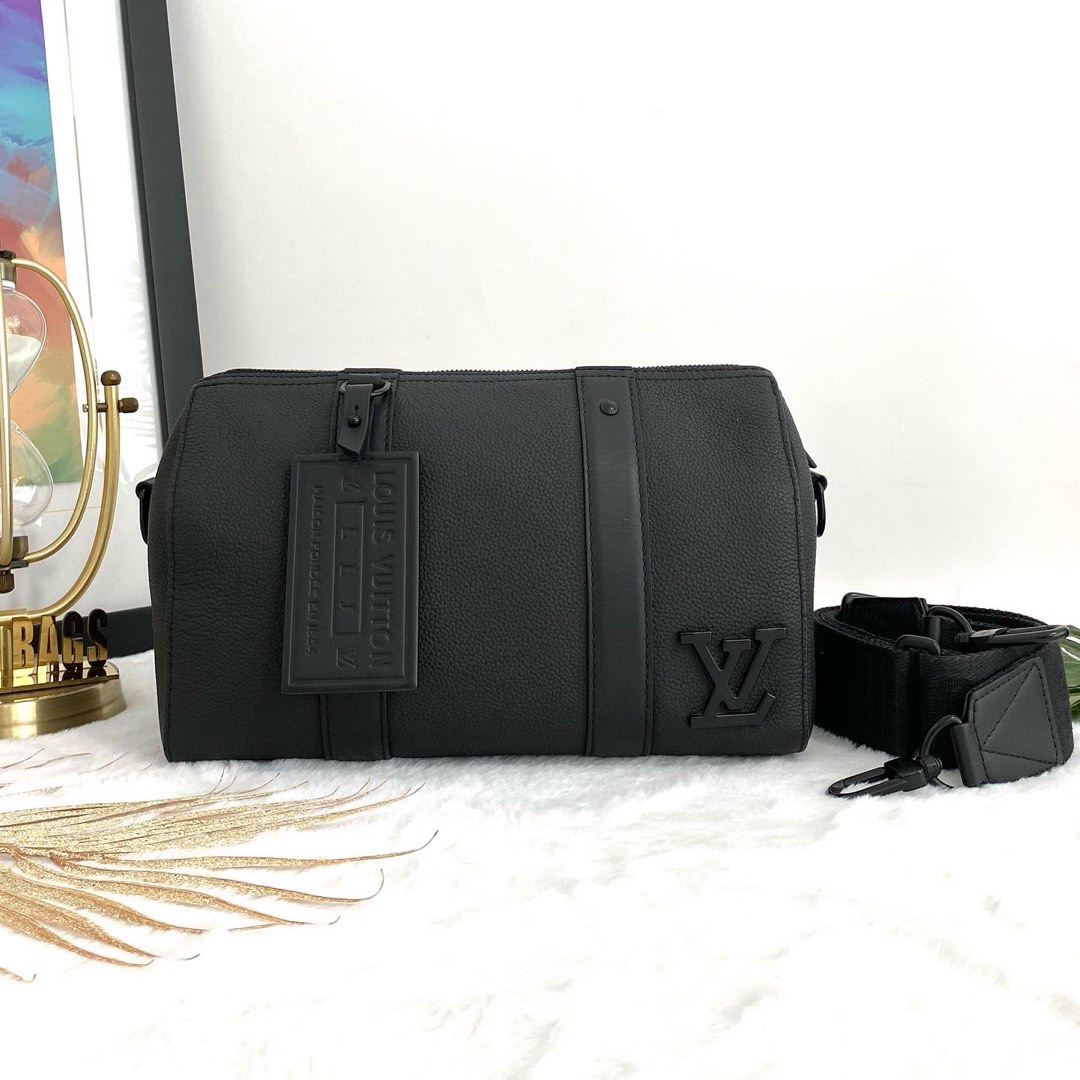 Authentic LV Black Color Leather City Keepall 27cm Shoulder