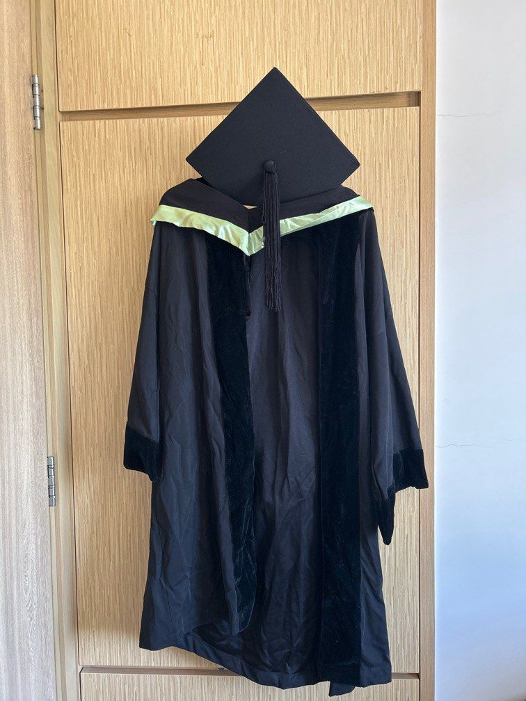Cuhk graduation gown online