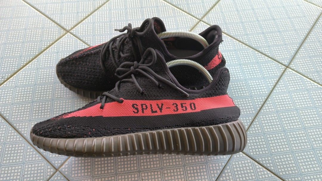 size 9 adidas originals yeezy shoes