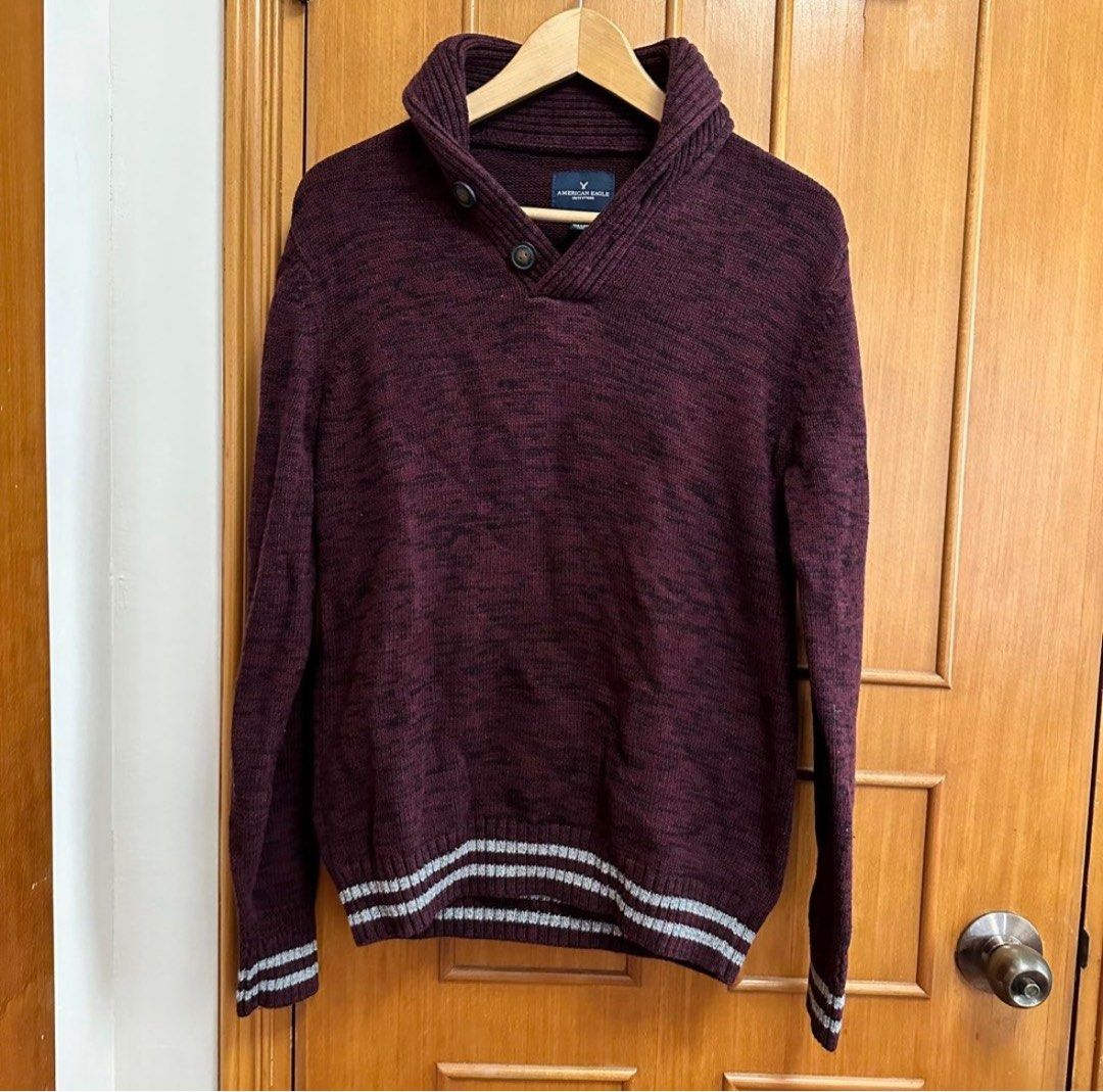 American eagle top burgundy sweater