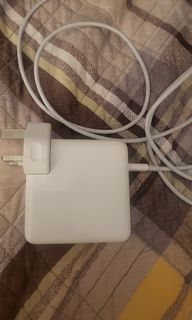 （分類：）位於 。 由 alee57029 提交（商品編號 1274351161，圖片 1）。簡介： 。