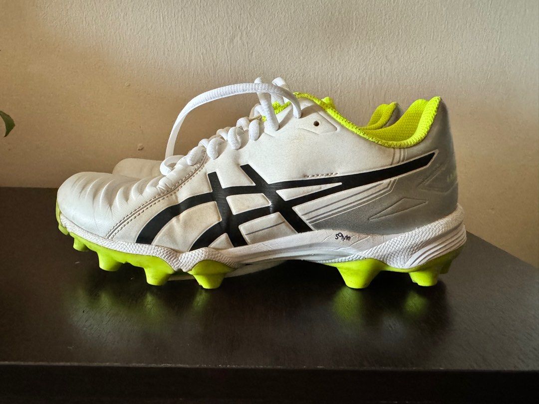 Asics Lethal Ultimate Sports Equipment Other Sports Equipment