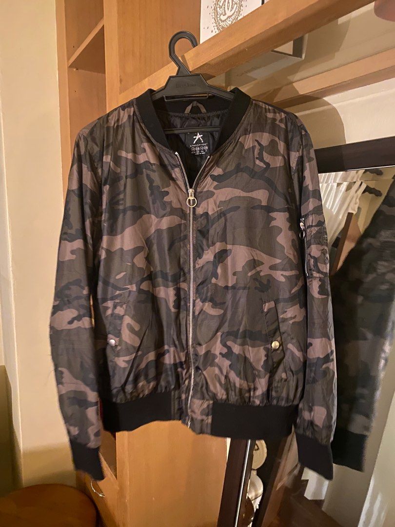 Atmosphere bomber jacket store