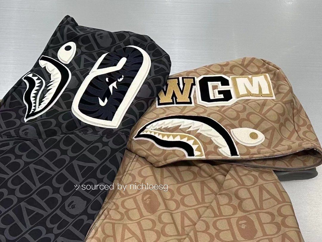 Gold discount bape hoodie