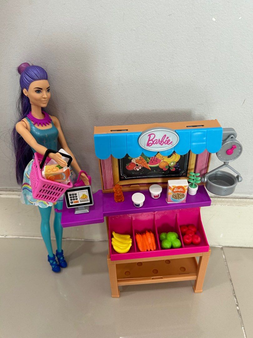 Barbie market online