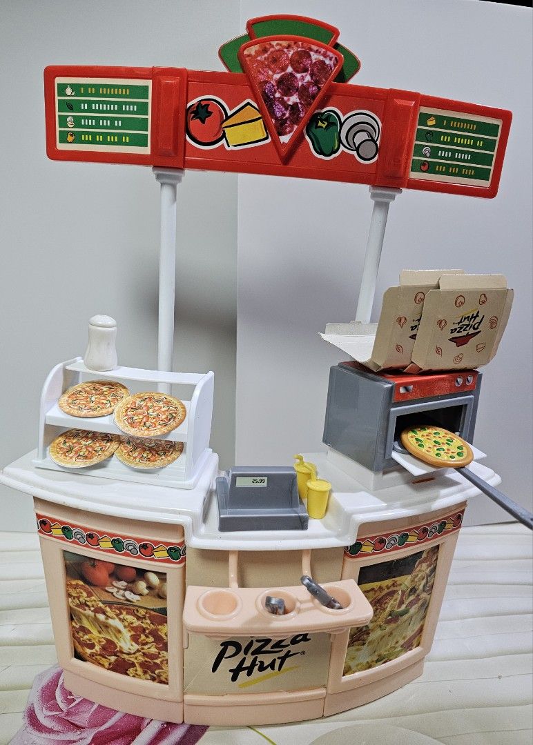 Barbie pizza sale hut restaurant playset