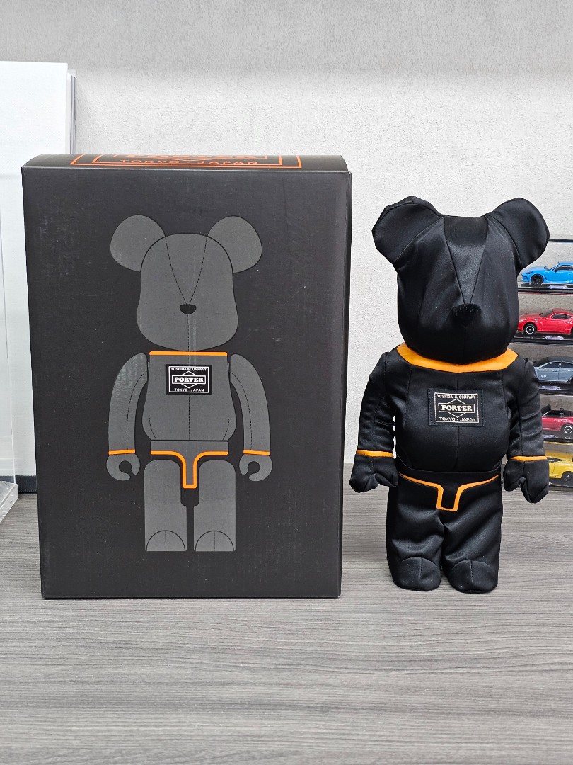 Bearbrick Porter Tanker 400% Black, 興趣及遊戲, 玩具& 遊戲類 