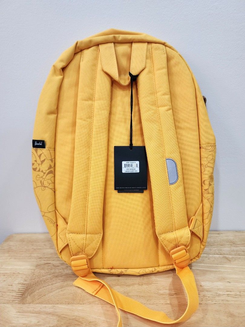 Winnie the hot sale pooh hype bag