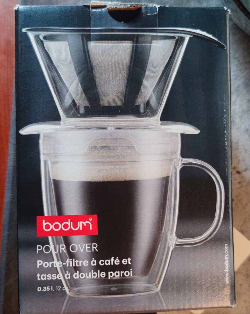 https://media.karousell.com/media/photos/products/2023/12/26/bodum_pour_over__coffee_drippe_1703581030_ba930239.jpg