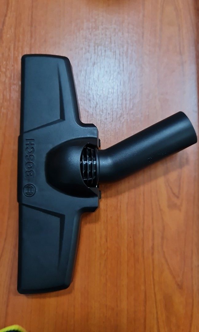 Bosch cordless vacuum with extra battery, TV & Home Appliances, Vacuum