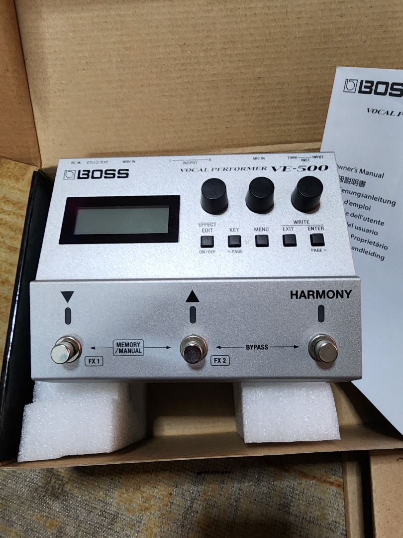 Boss VE-22 Vocal Performer with Power Supply