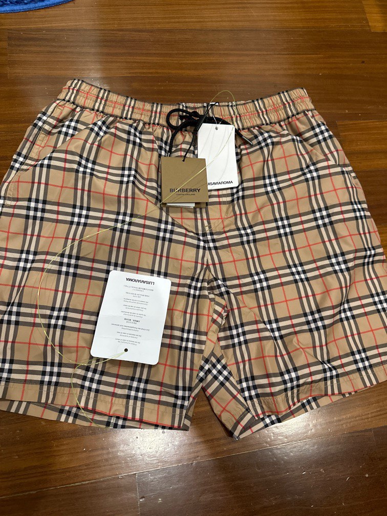BRAND NEW Burberry tech shorts checkered Men s Fashion Bottoms