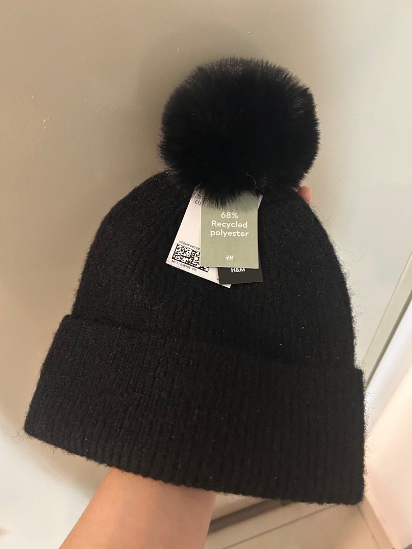 H and m sales beanie