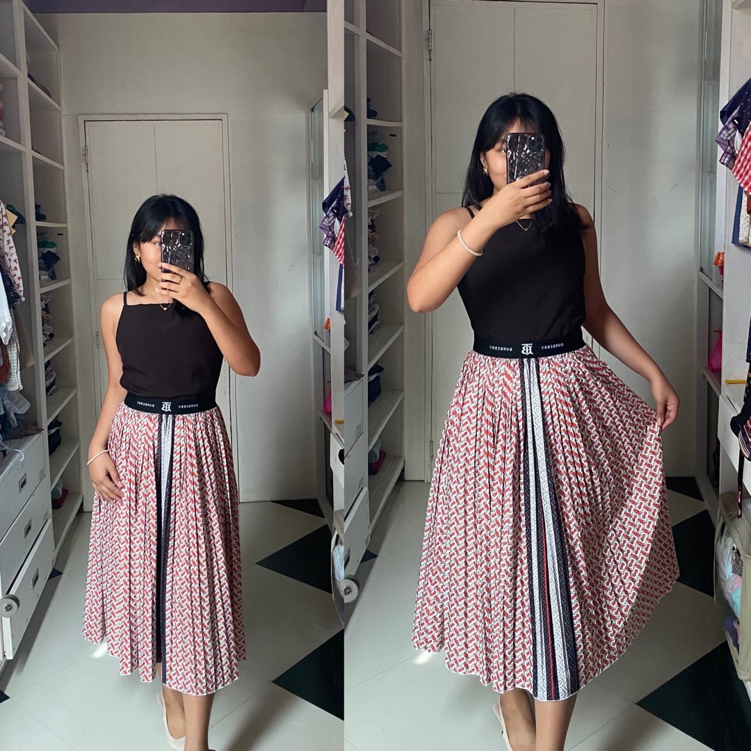 Burberry maxi discount skirt