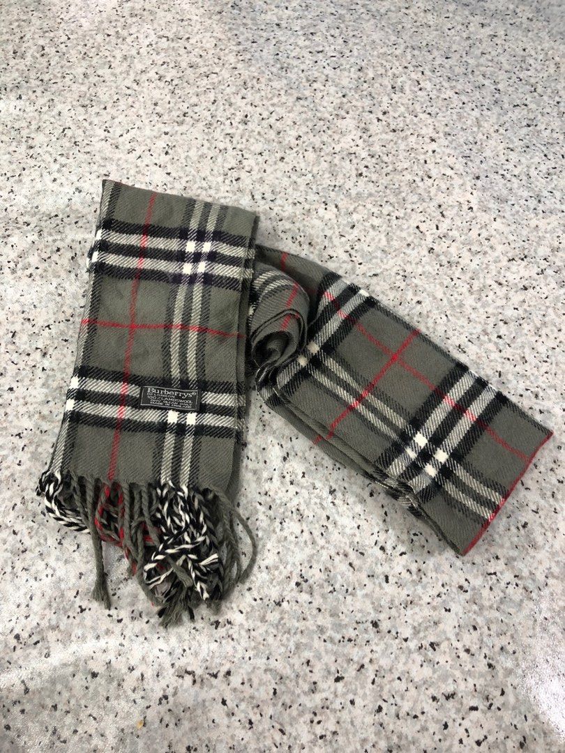 Original burberry shop scarf
