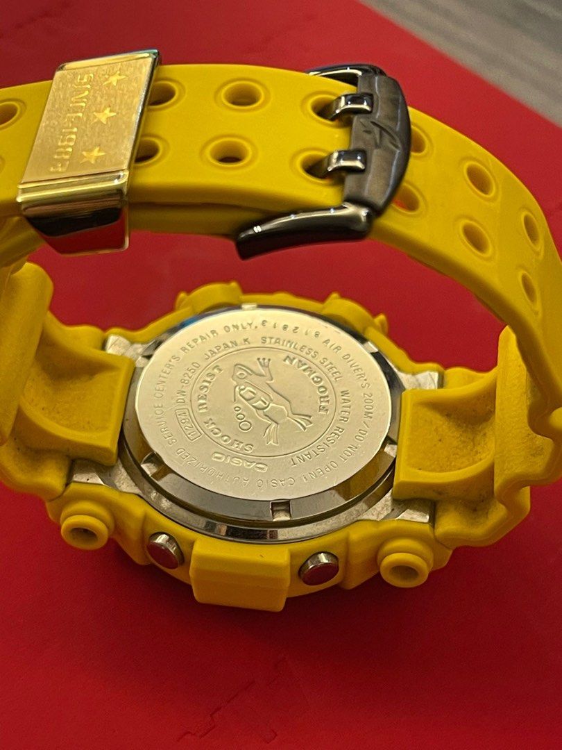 Casio G-Shock FROGMAN Watch Yellow DW-8250, 名牌, 手錶- Carousell