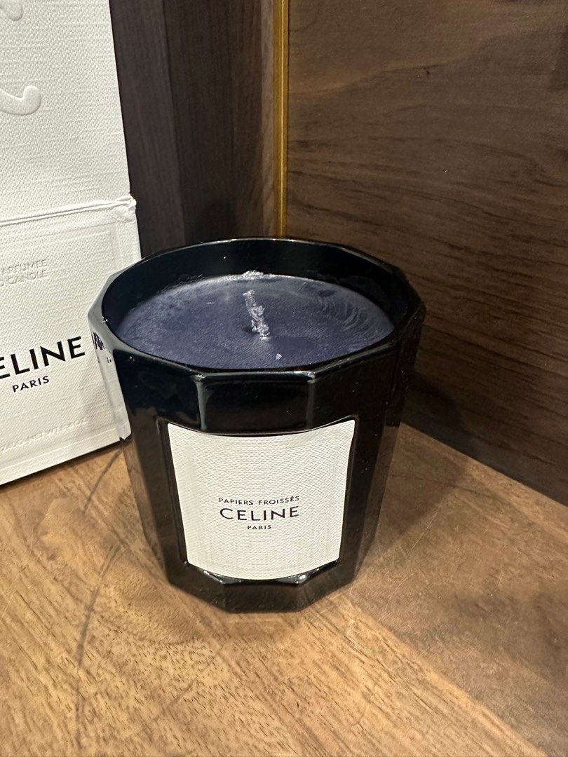 Celine PAPIERS FROISSÉS PERFUMED CANDLE 240G, 傢俬＆家居, 家居香薰