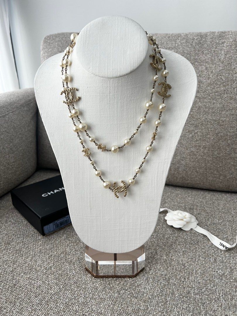 Chanel 09A Cc Pearl Long Necklace