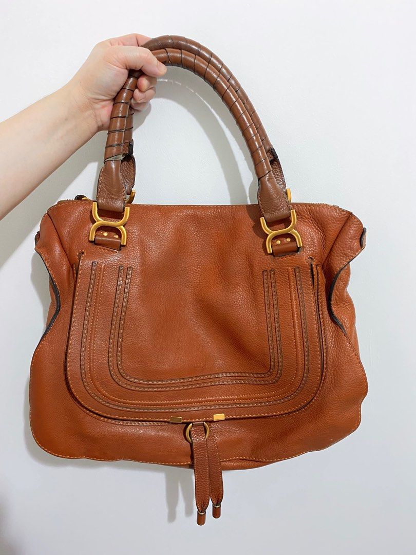 Chloe Marcie Bag Large (Category: Luxury Bags & Wallets) located in San Juan City. Submitted by peachgochujang (Listing ID 1274354162, Image 1). Description: Original Chloe bag, overall in good condition, no issues, except for the slight discoloration on handles.