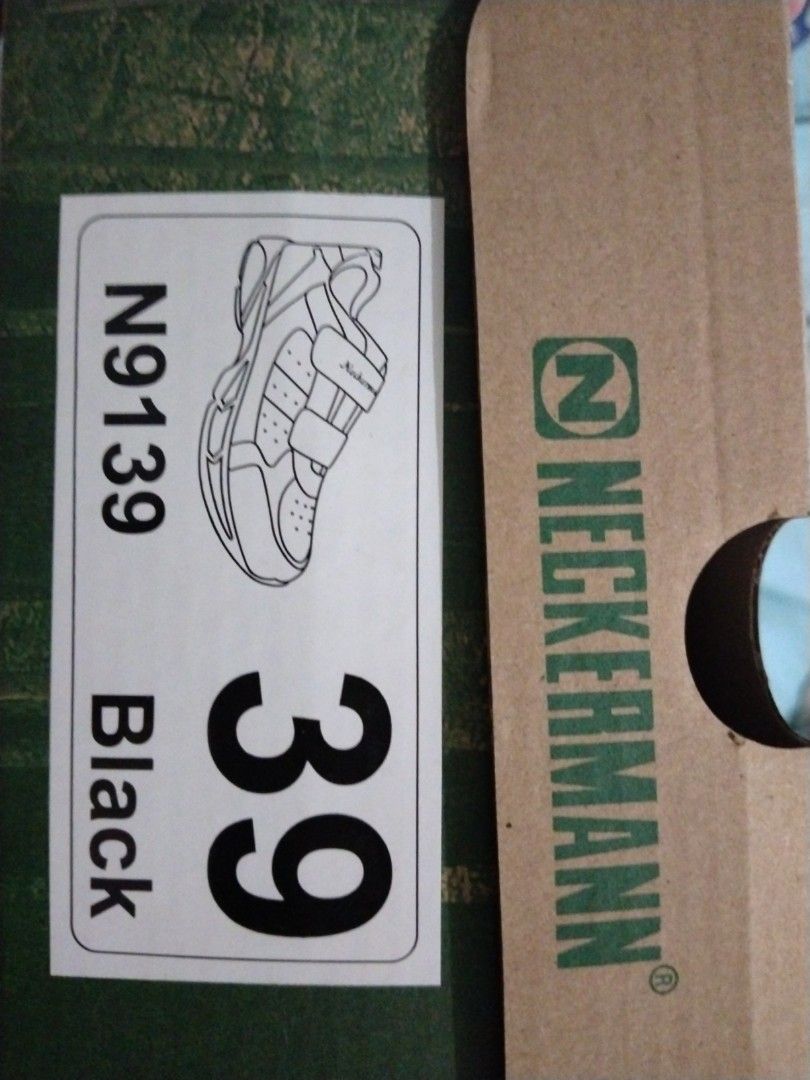 Europe size 39 School shoes neckerman not shoe lace type Men s