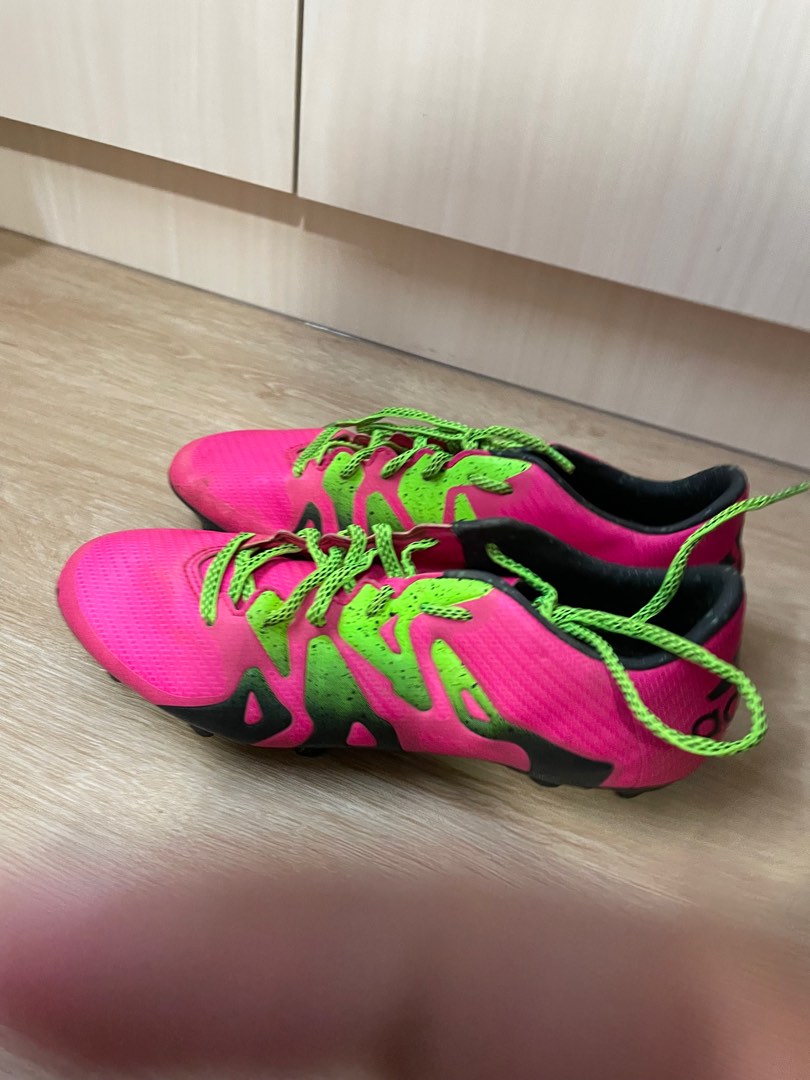 Football boots/ Frisbee boots/ Cleats, Men's Fashion, Footwear