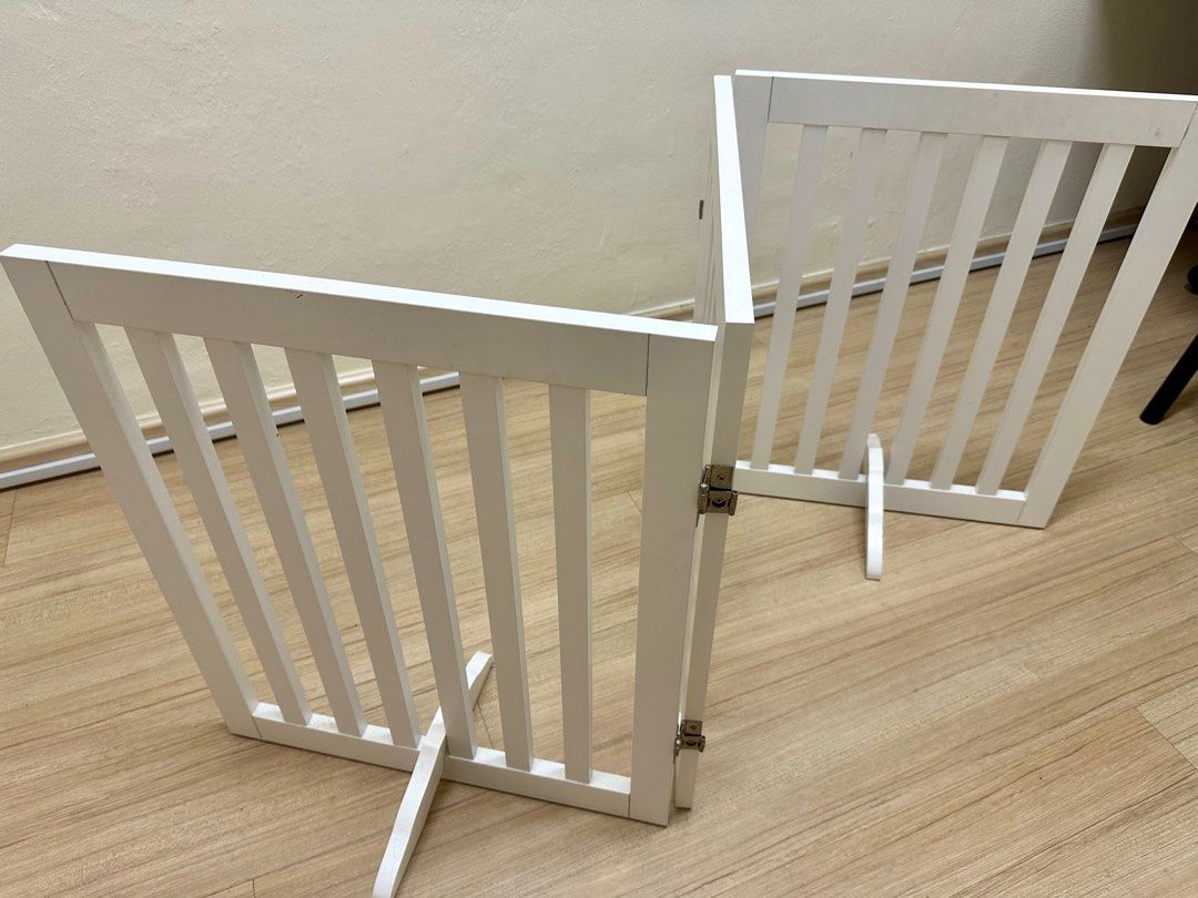 Stair gate cheap the range