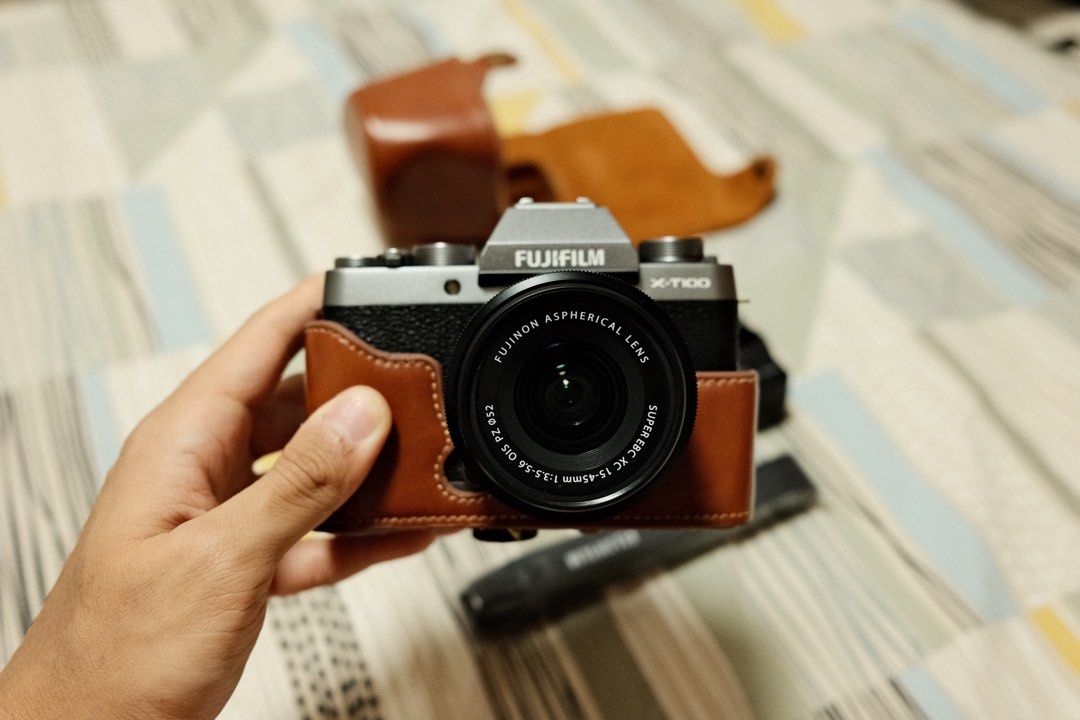 Fujifilm XT100 with Kit Lens, Complete Accessories, Photography