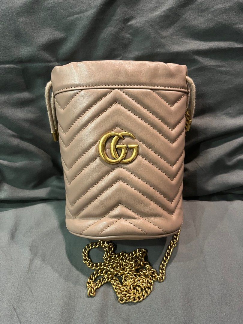 GG Marmont Mini Quilted Leather Bucket Bag