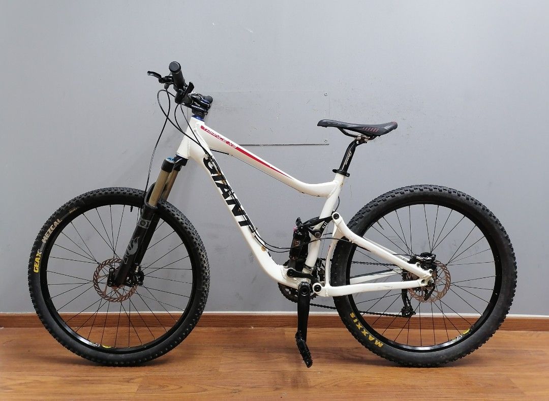 Giant Trance X3 good condition with shop warranty
