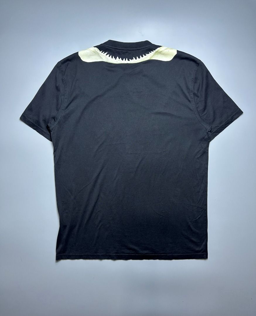 Givenchy shark jaw t shirt discount