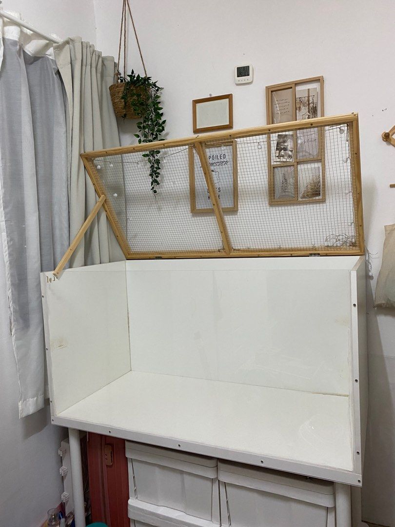 Aesthetic clearance hamster cage