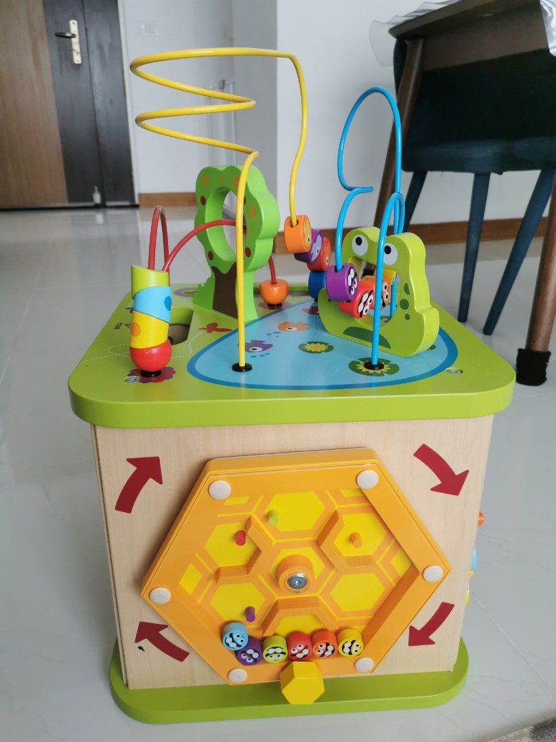 Hape country critters cube Babies Kids Infant Playtime on