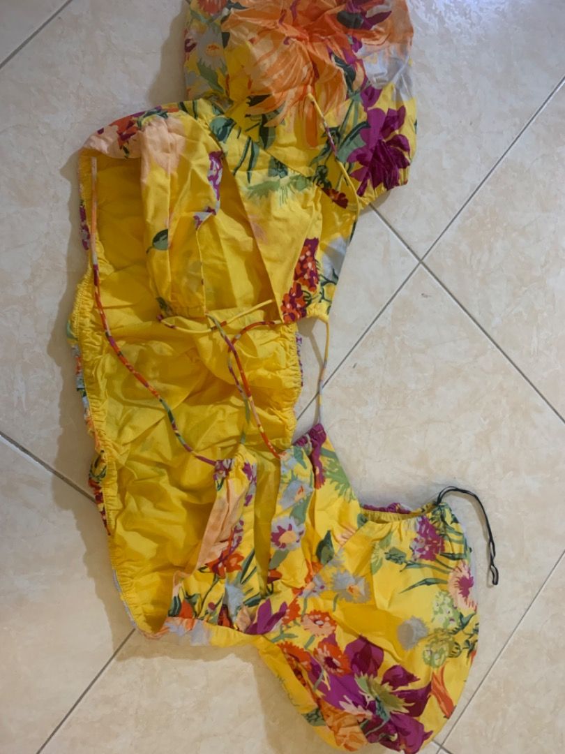 H&m two sales piece dress