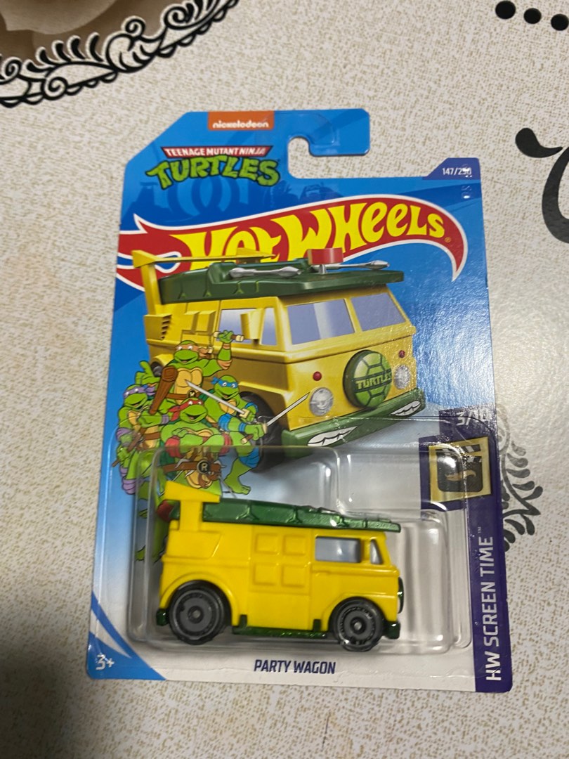 Hot Wheels Teenage Mutant Ninja Turtles Hot Wheels Premium NINJA TURTLES PARTY WAGON (Imported
