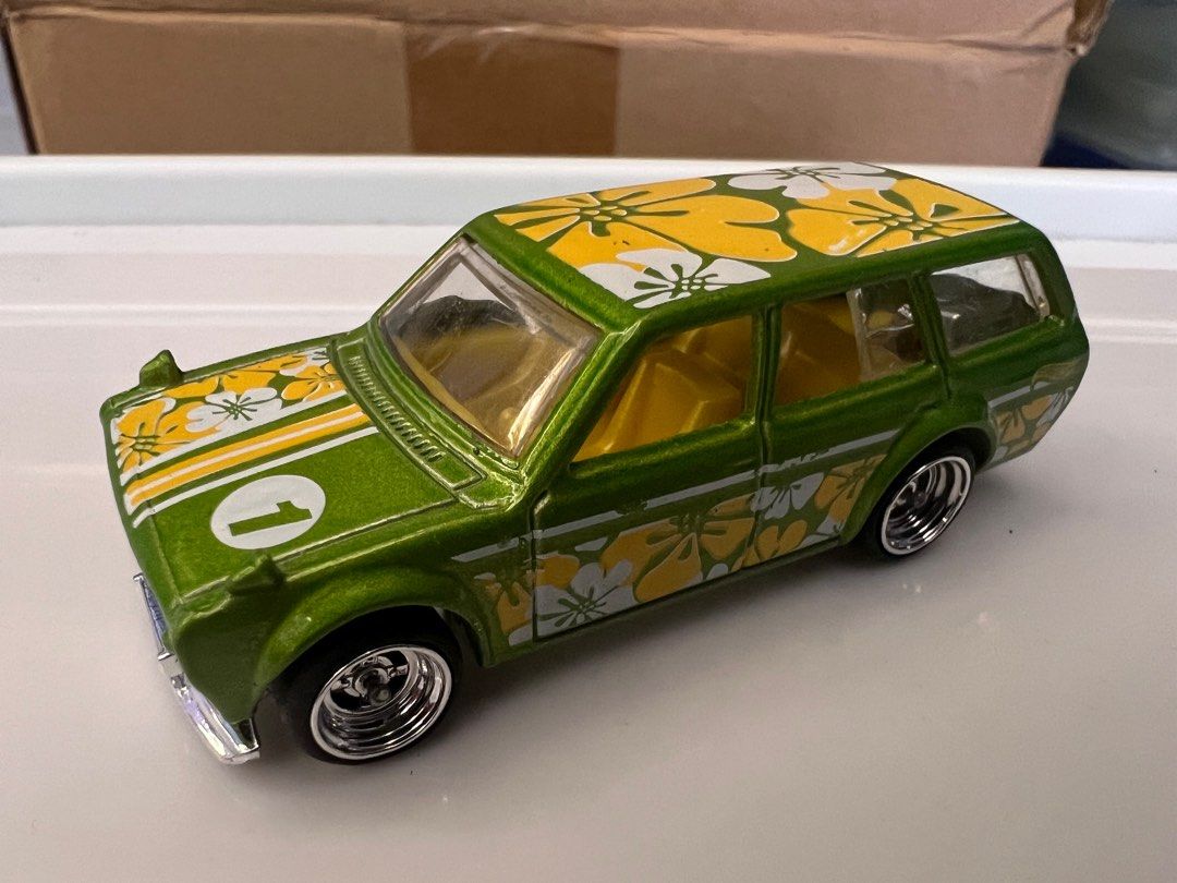 Hot wheels datsun 510 wagon green store