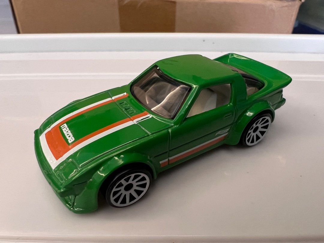Hot wheels sales mazda rx7 green