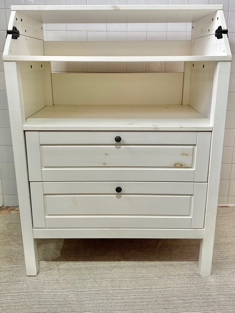 Sundvik ikea changing clearance table