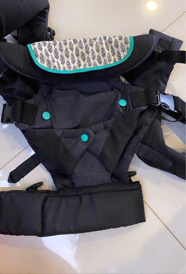 Infantino flip ergo 4 sale in 1 baby carrier