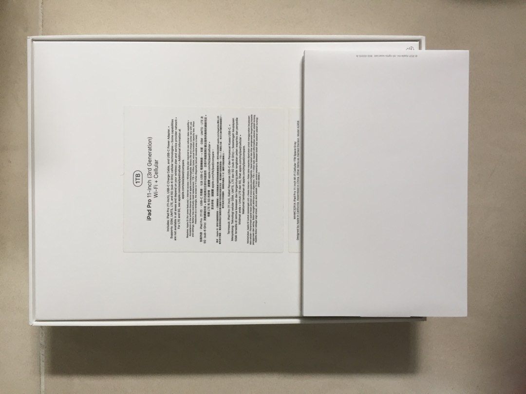 iPad Pro 11-inch 3rd Generation wi-fi cellular box 吉盒, 手提電話