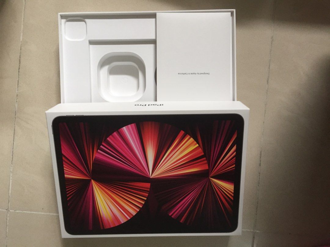 iPad Pro 11-inch 3rd Generation wi-fi cellular box 吉盒, 手提電話